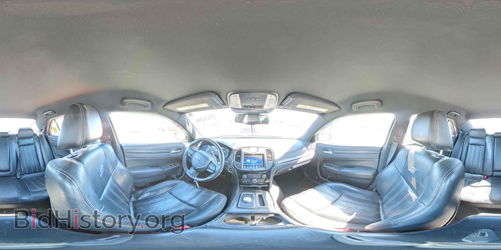 2016 CHRYSLER 300 - VIN: 2C3CCAGGXGH244276 - Фото 15