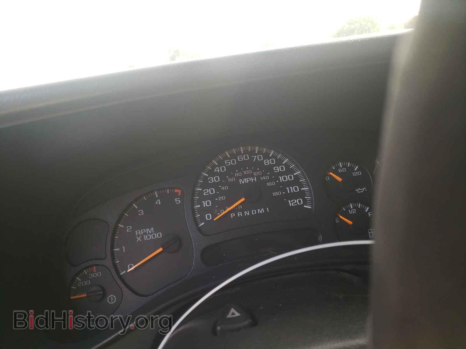 2006 GMC SIERRA - VIN: 1GTHC232X6F100048 - Фото 8