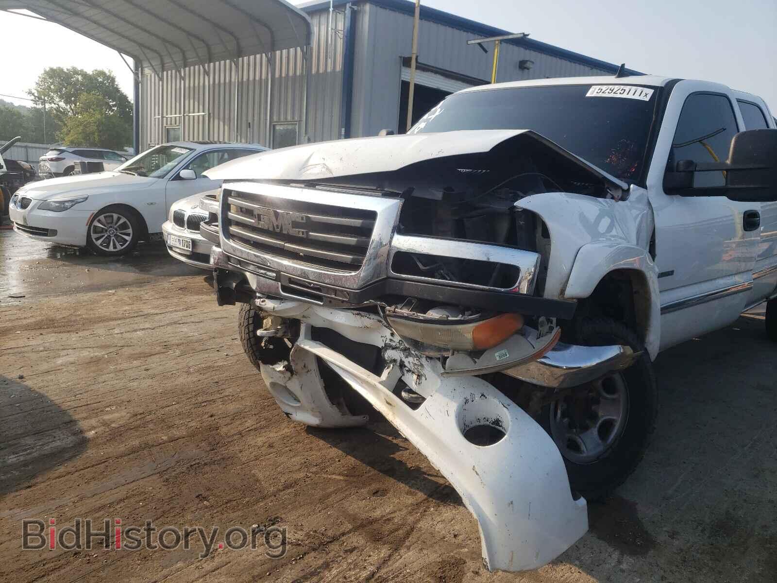 2006 GMC SIERRA - VIN: 1GTHC232X6F100048 - Фото 9