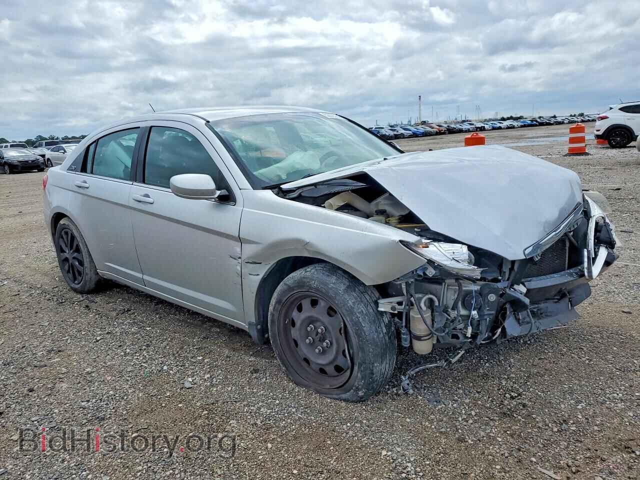 2012 CHRYSLER 200 - VIN: 1C3CCBAB9CN101839 - Photo 4