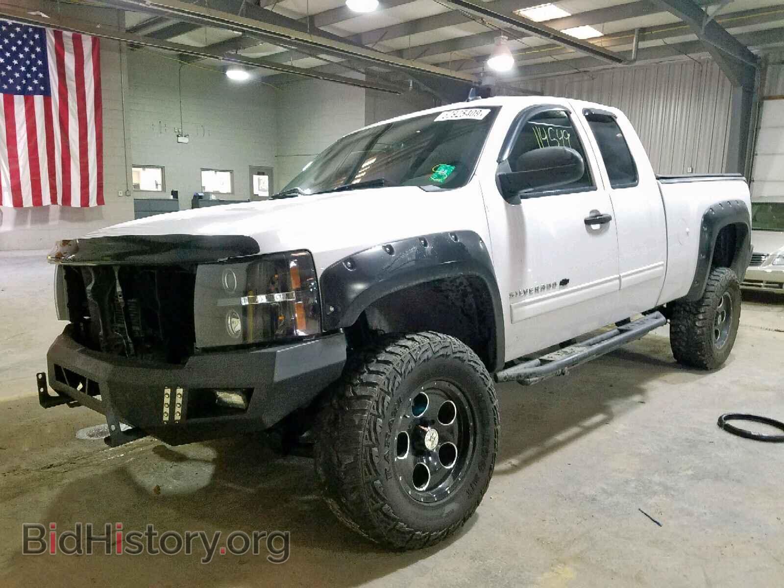 2013 CHEVROLET SILVERADO - VIN: 1GCRKSE73DZ362439 - Фото 2