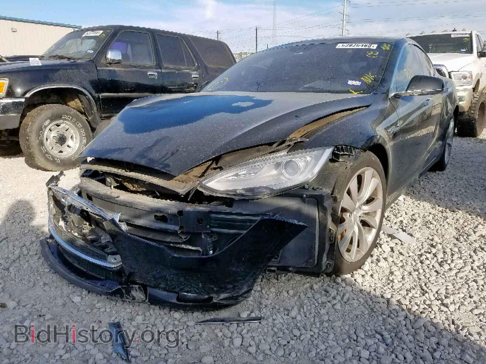 2015 TESLA MODEL S - VIN: 5YJSA1E21FF107591 - Photo 2