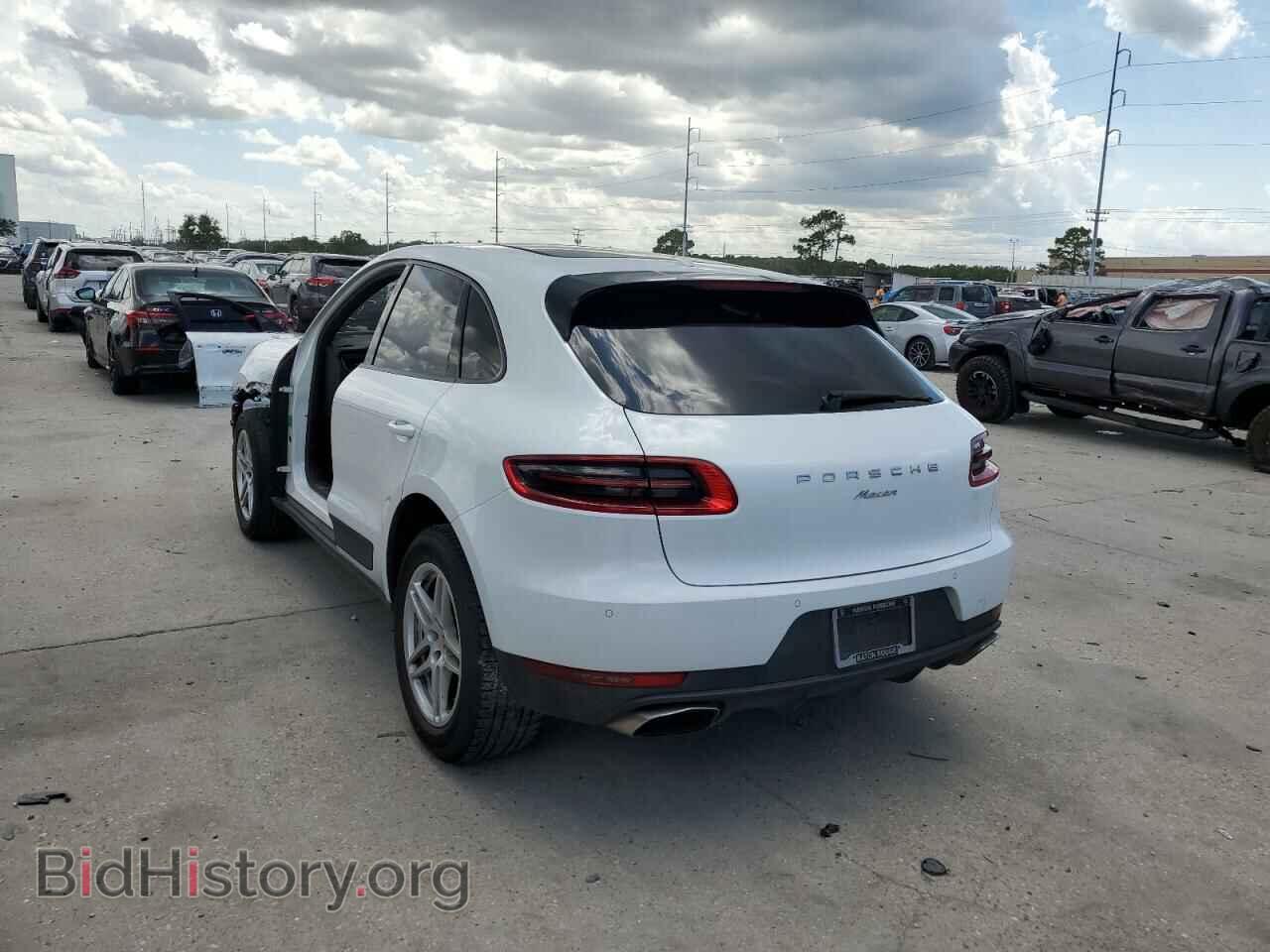 2017 PORSCHE MACAN - VIN: WP1AA2A53HLB08709 - Photo 3