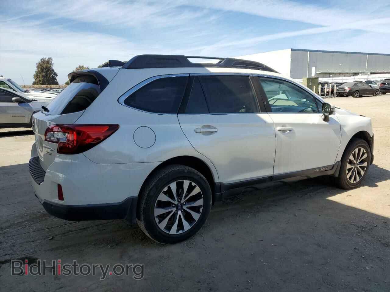 2017 SUBARU OUTBACK - VIN: 4S4BSENC0H3396228 - Фото 3