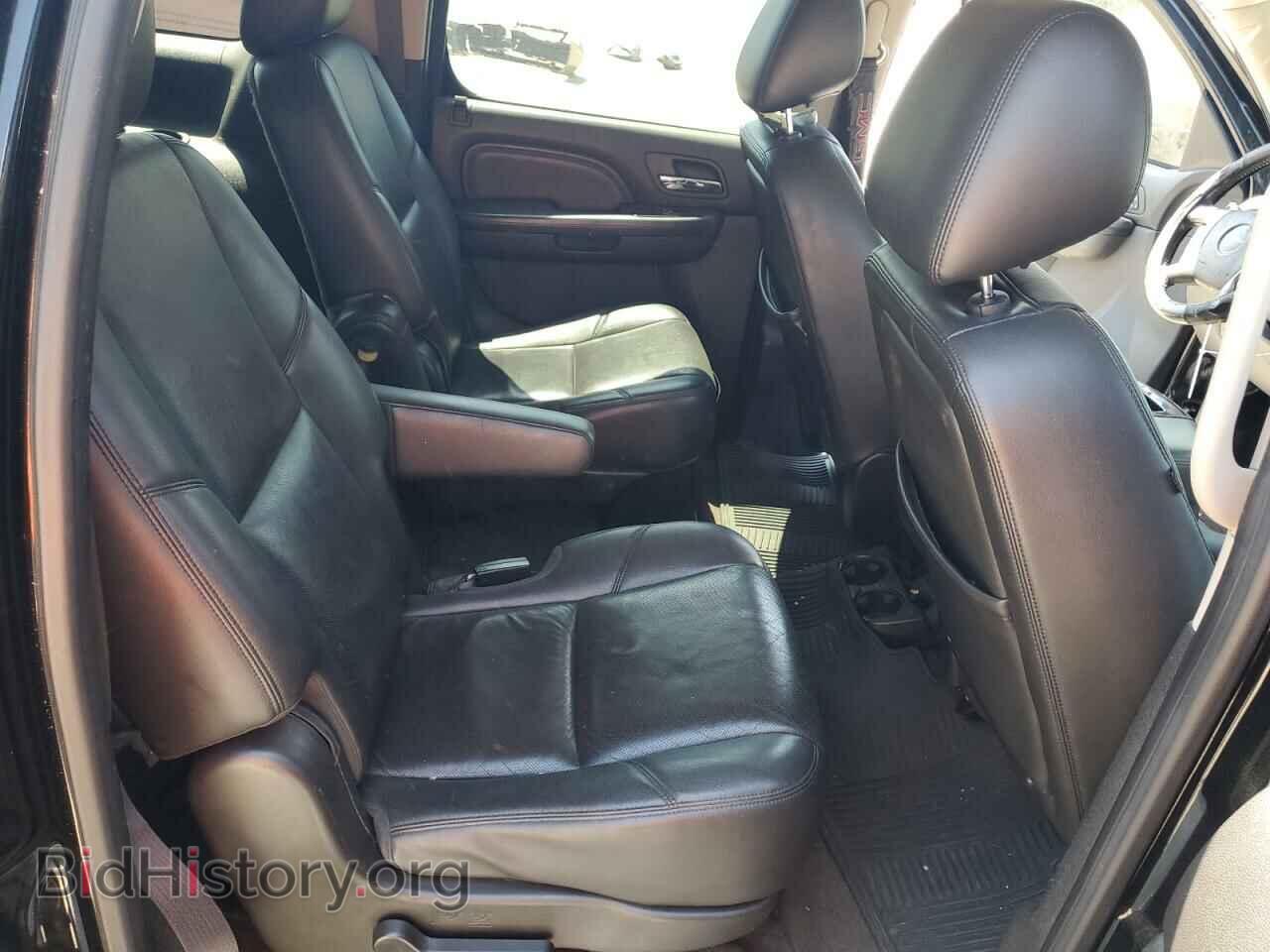 2012 GMC YUKON - VIN: 1GKS2MEF2CR246902 - Photo 11