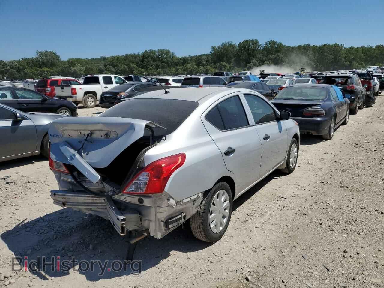 2016 NISSAN VERSA - VIN: 3N1CN7AP1GL893346 - Photo 4