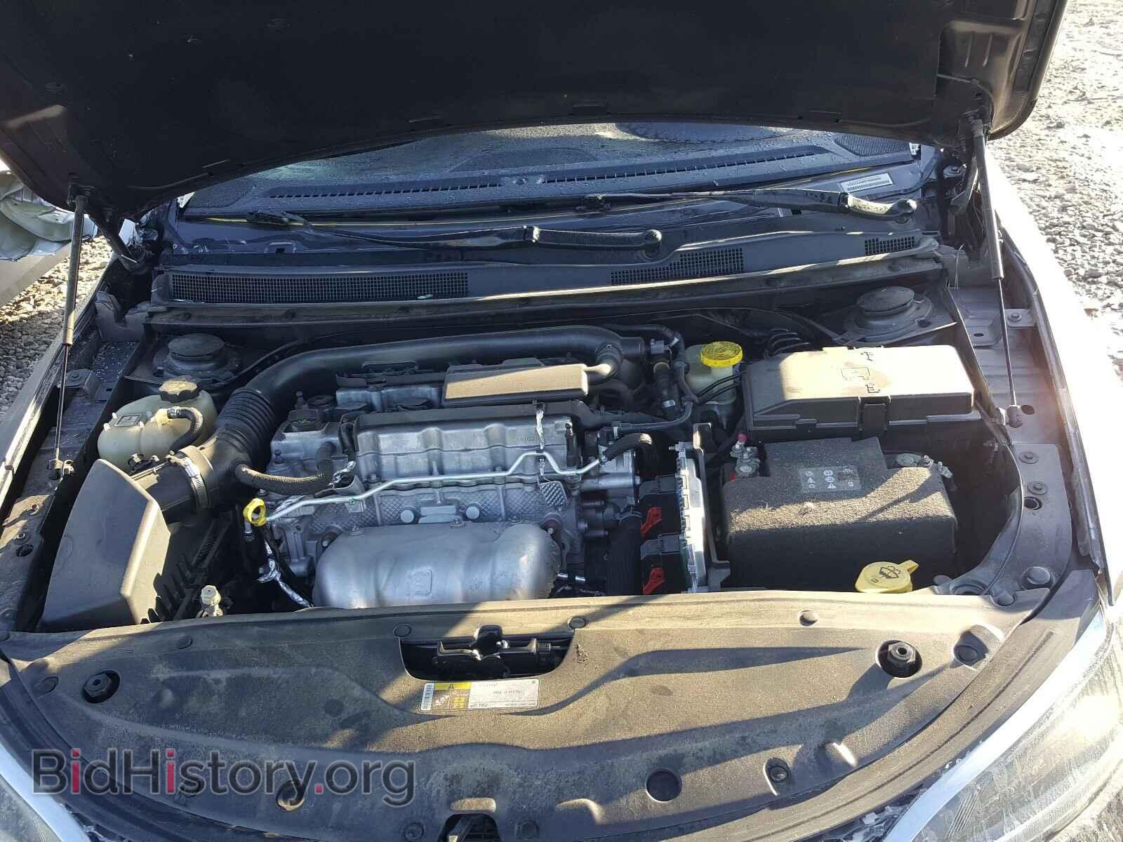 2015 CHRYSLER 200 - VIN: 1C3CCCAB0FN665860 - Фото 7