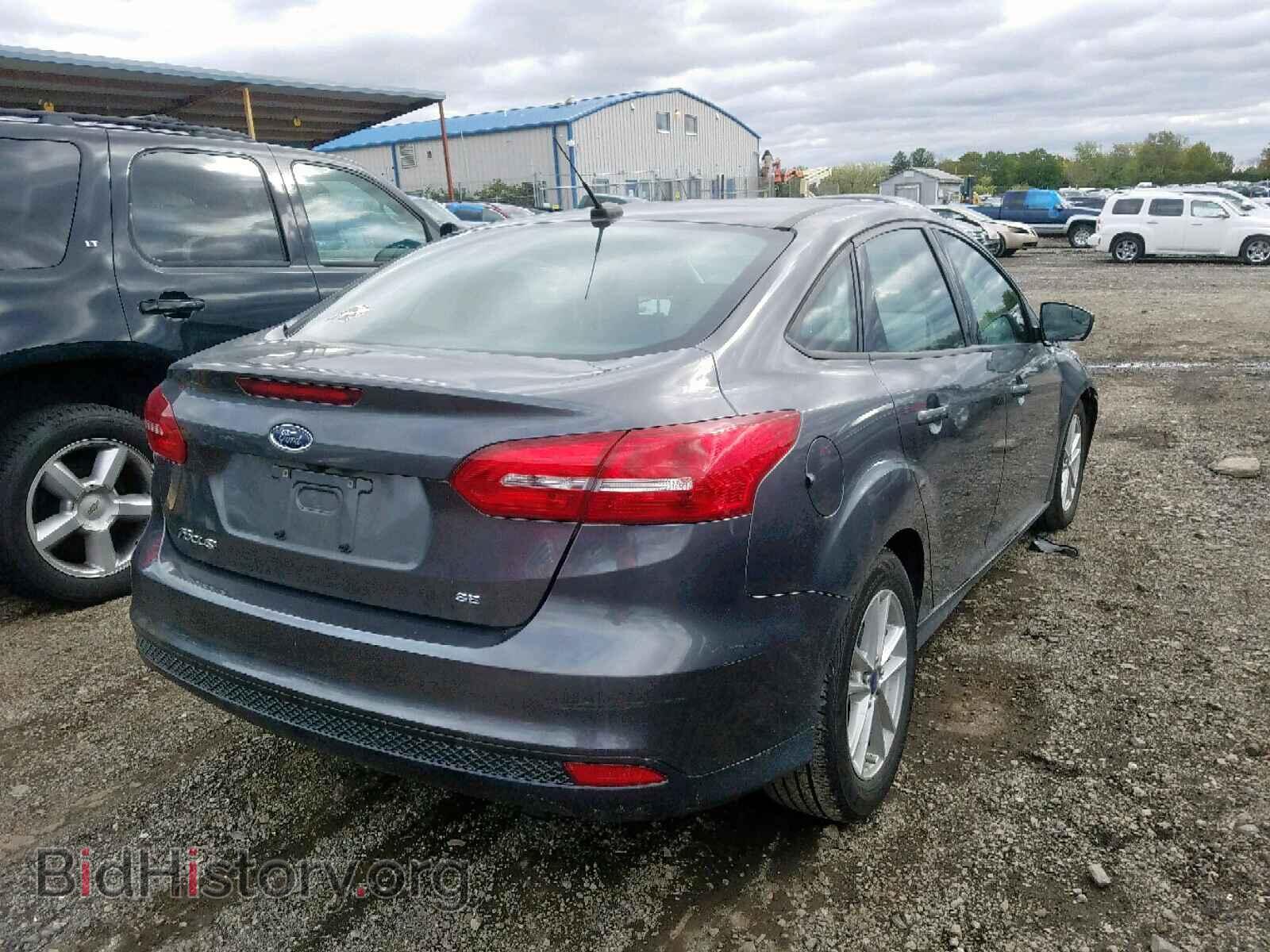 2015 FORD FOCUS SE - VIN: 1FADP3F21FL215889 - Фото 4