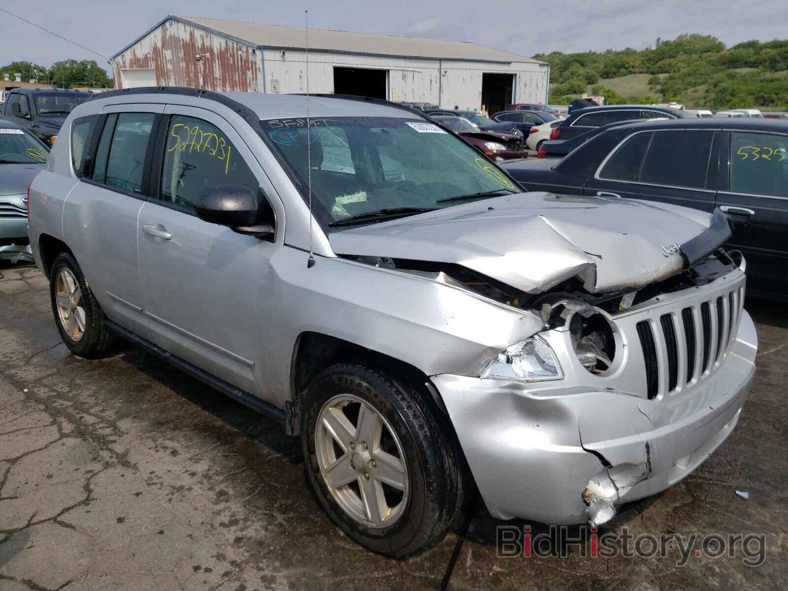 Фотография 1J4NF4FB6AD649309 - JEEP COMPASS 2010