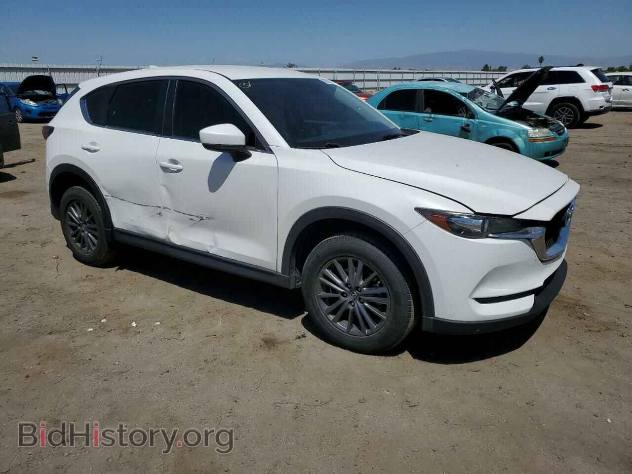 2017 MAZDA CX-5 - VIN: JM3KFABLXH0143951 - Фото 4