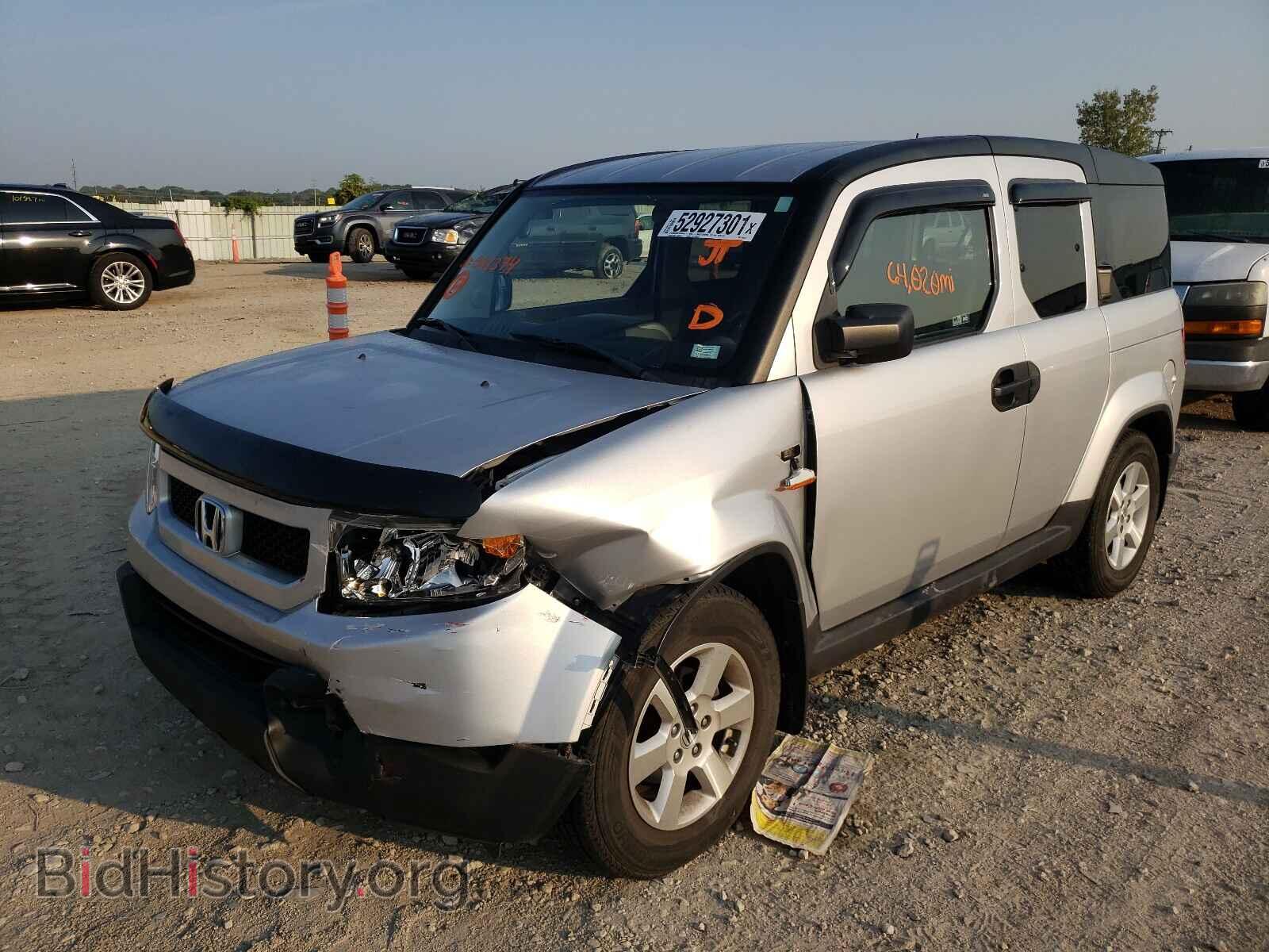 2011 HONDA ELEMENT - VIN: 5J6YH2H7XBL002374 - Фото 2