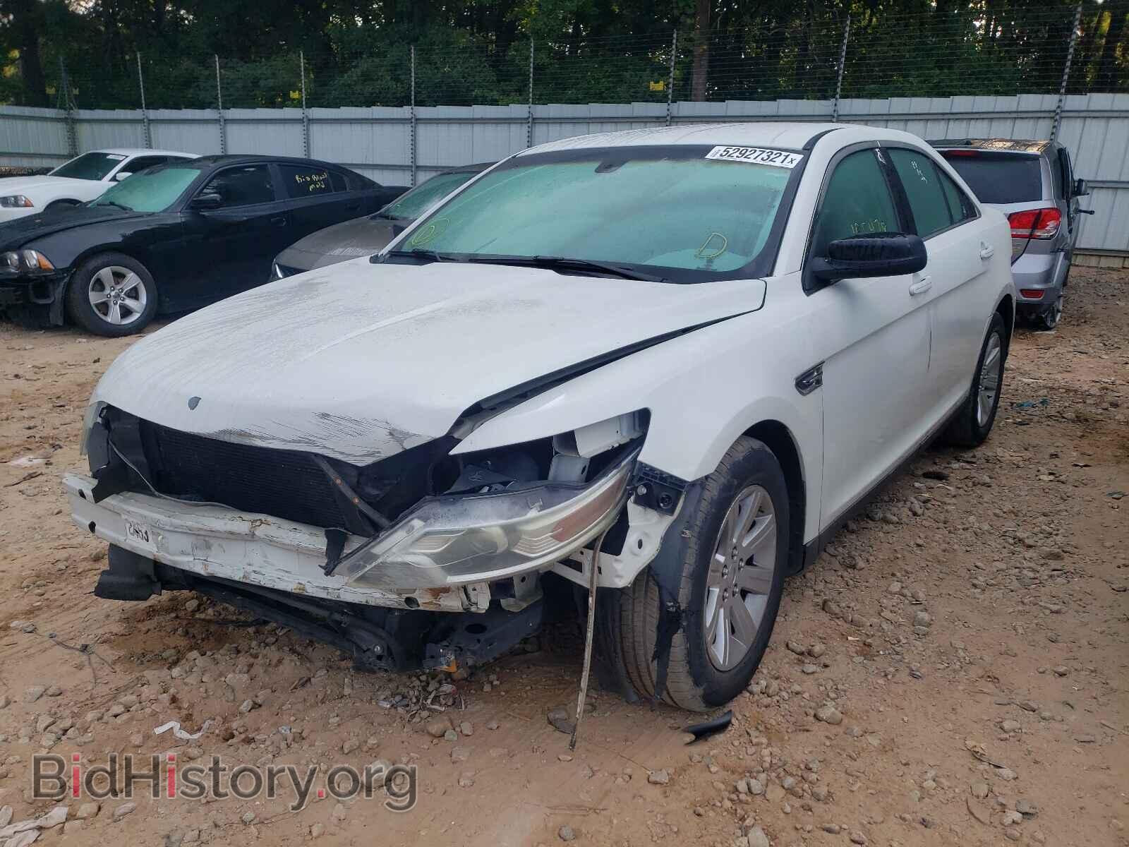 2011 FORD TAURUS - VIN: 1FAHP2DW8BG137017 - Photo 2