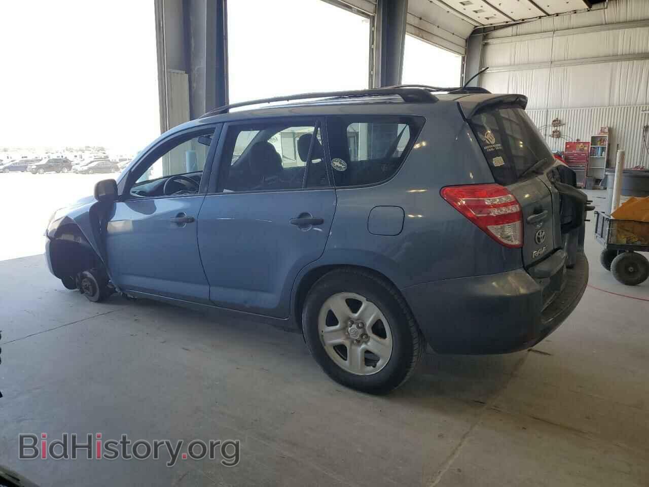 2009 TOYOTA RAV4 - VIN: JTMBF33V89D007395 - Фото 2