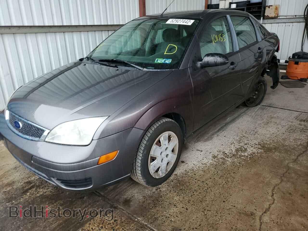 2007 FORD FOCUS - VIN: 1FAHP34N67W305845 - Фото 2