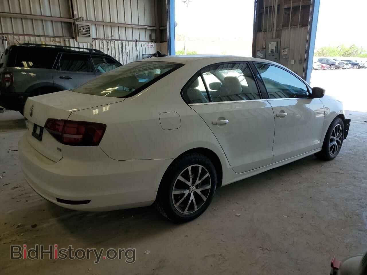2017 VOLKSWAGEN JETTA - VIN: 3VWDB7AJ1HM404619 - Фото 3