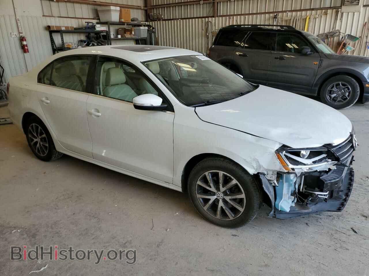 2017 VOLKSWAGEN JETTA - VIN: 3VWDB7AJ1HM404619 - Фото 4