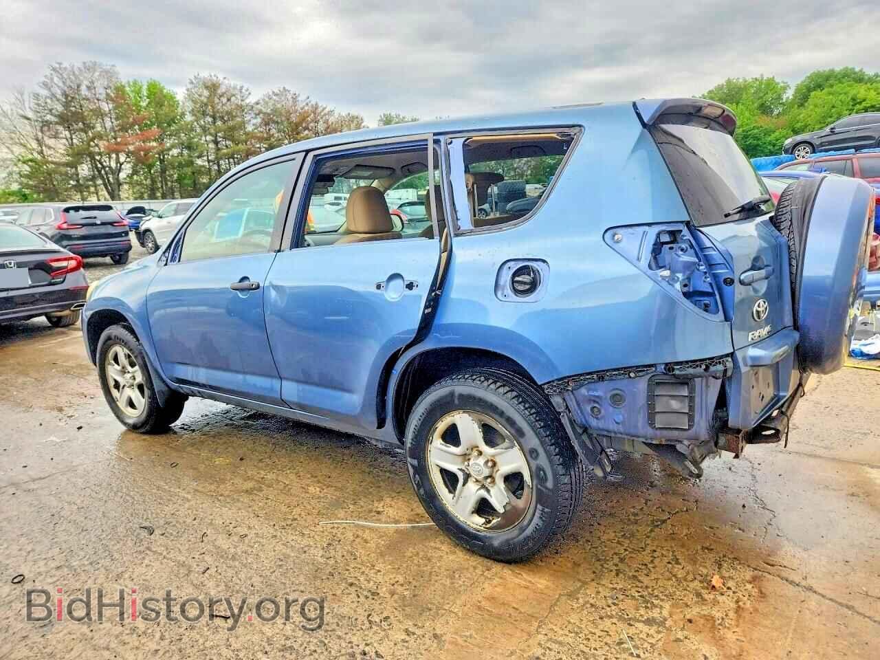 2011 TOYOTA RAV4 - VIN: 2T3BF4DV5BW105331 - Фото 2