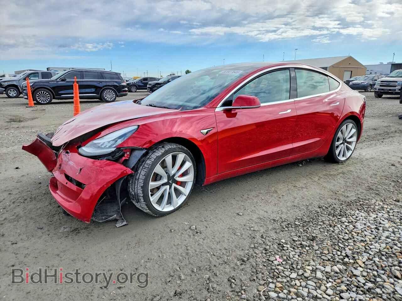 Фотография 5YJ3E1EB2KF392983 - TESLA MODEL 3 2019