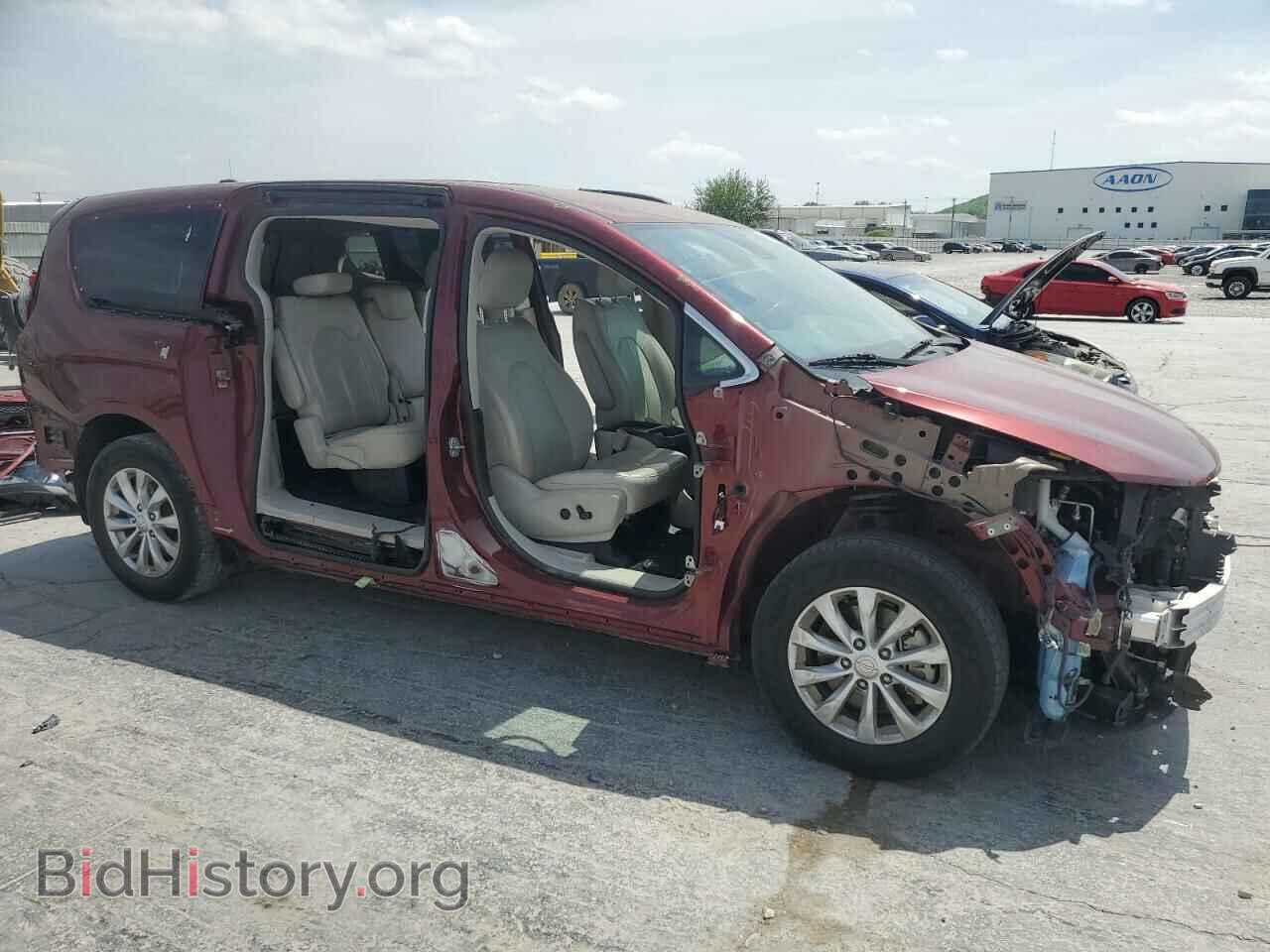 2018 CHRYSLER PACIFICA - VIN: 2C4RC1BG5JR353355 - Фото 4
