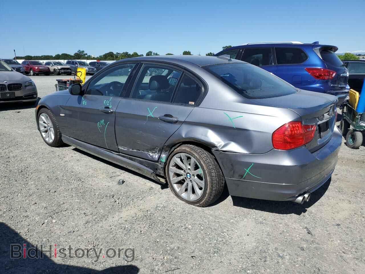 2011 BMW 3 SERIES - VIN: WBAPH7C57BE674706 - Фото 2