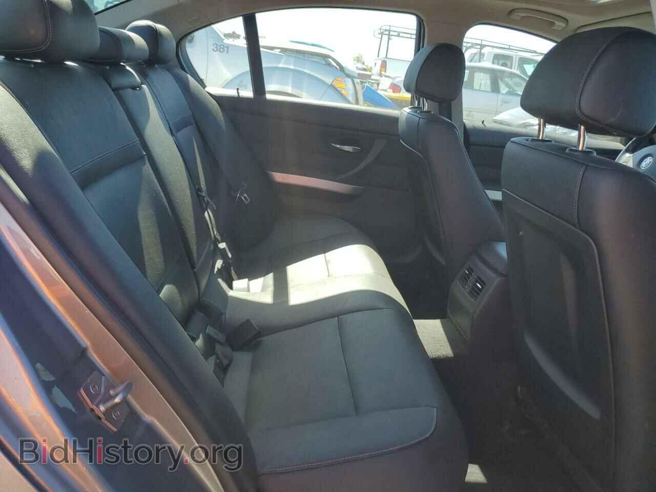 2011 BMW 3 SERIES - VIN: WBAPH7C57BE674706 - Фото 10