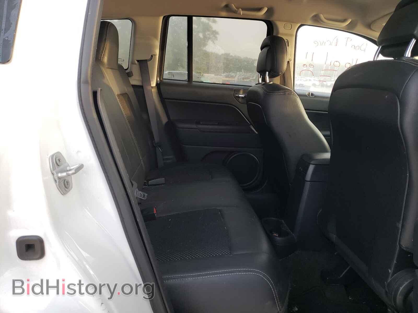2016 JEEP COMPASS - VIN: 1C4NJDBB6GD737120 - Фото 6