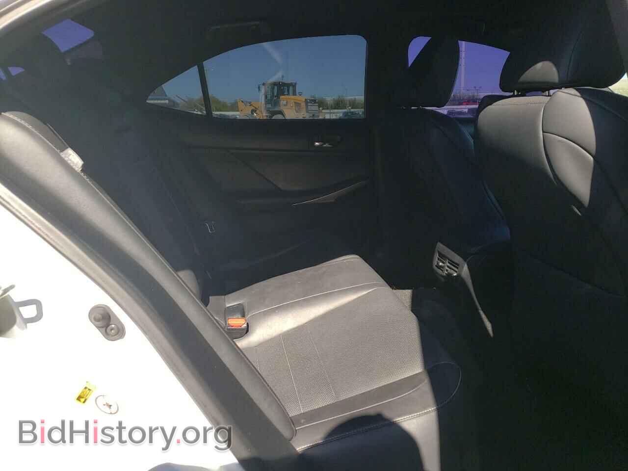 2016 LEXUS IS - VIN: JTHBE1D2XG5027309 - Photo 10