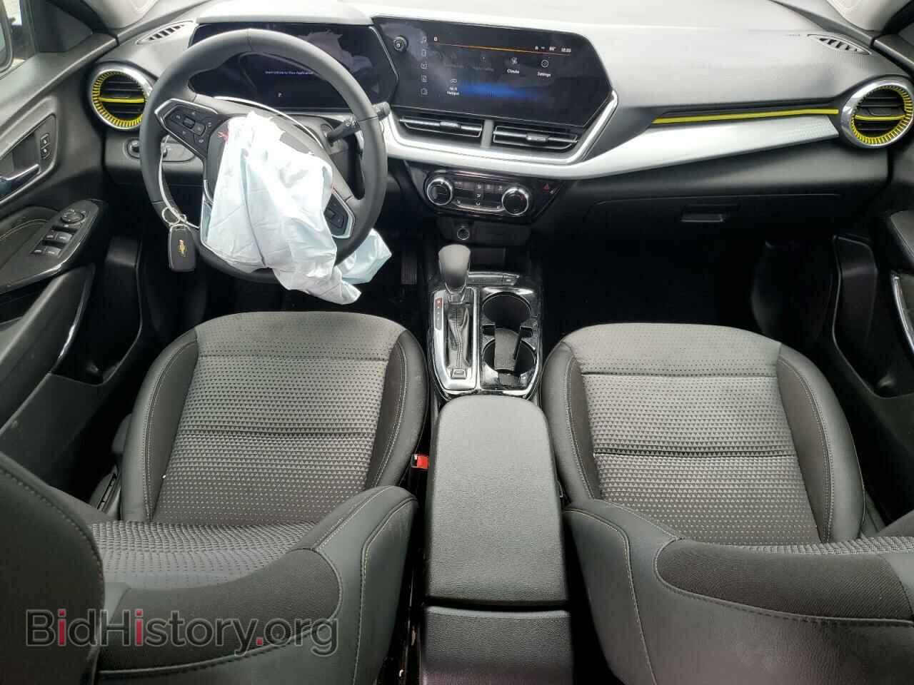 2024 CHEVROLET TRAX - VIN: KL77LHE2XRC151127 - Фото 8