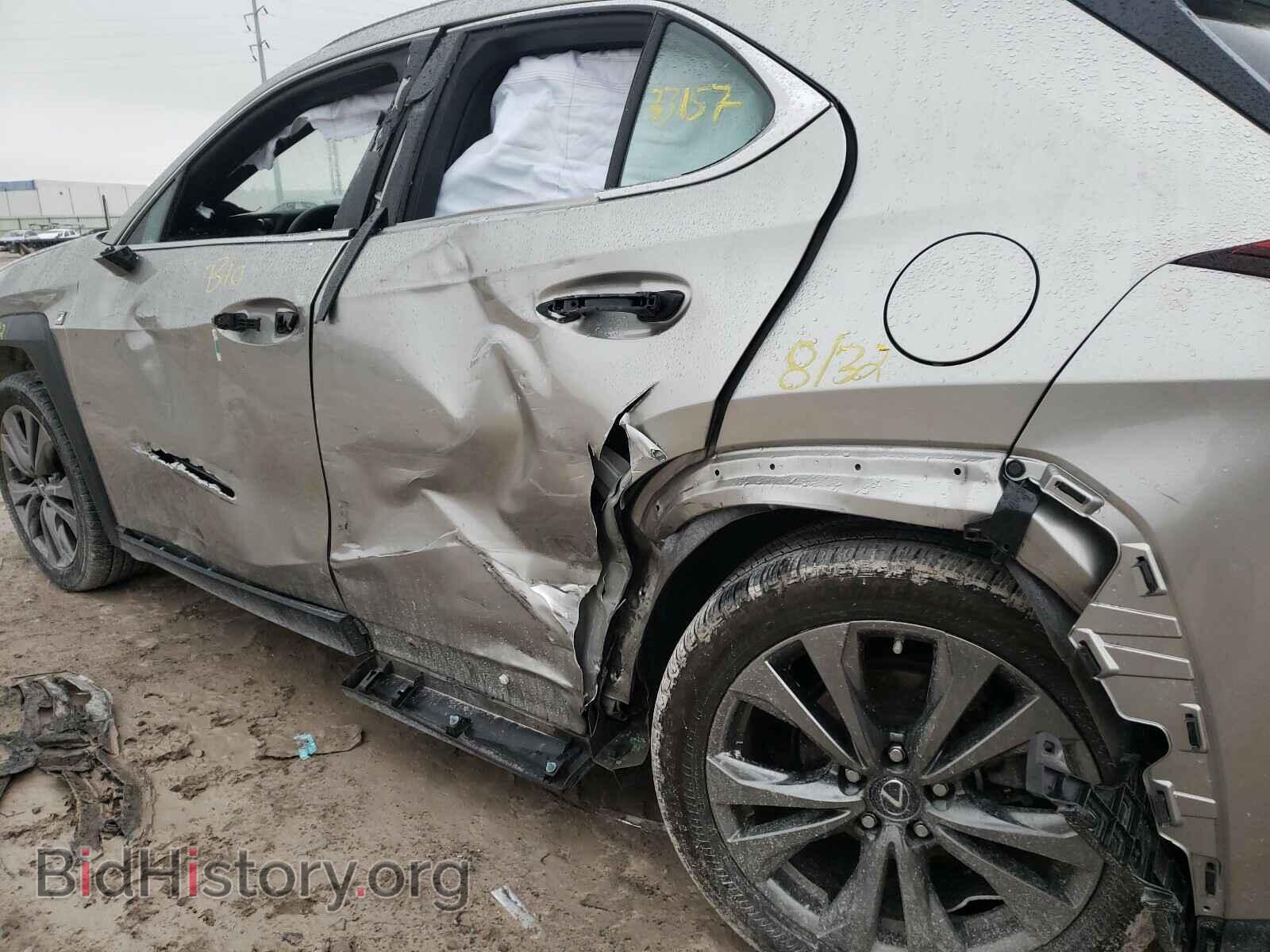 2019 LEXUS UX 200 - VIN: JTHY3JBH6K2002375 - Фото 9
