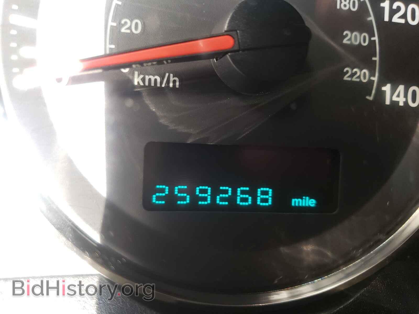 2006 JEEP COMMANDER - VIN: 1J8HH48K16C145783 - Фото 8