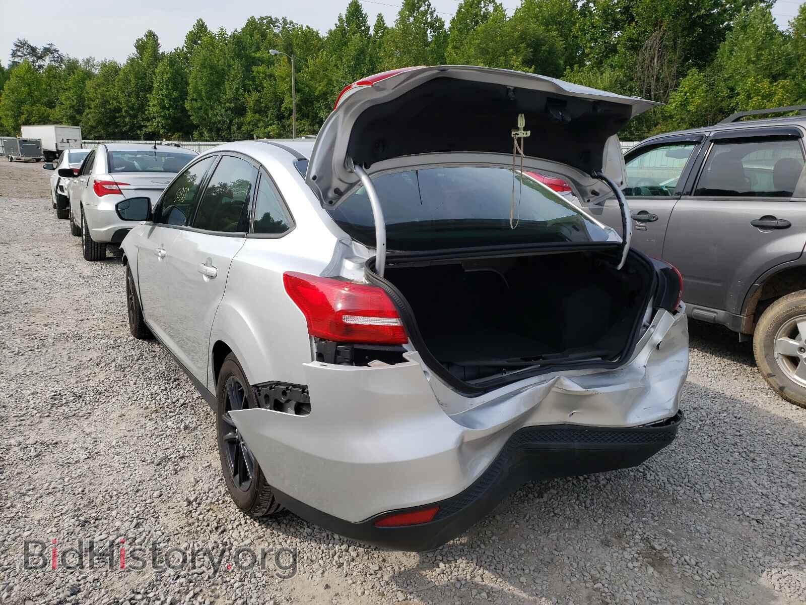 2016 FORD FOCUS - VIN: 1FADP3F2XGL304006 - Фото 3