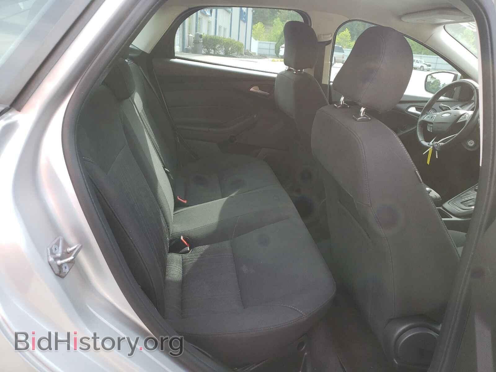 2016 FORD FOCUS - VIN: 1FADP3F2XGL304006 - Фото 6