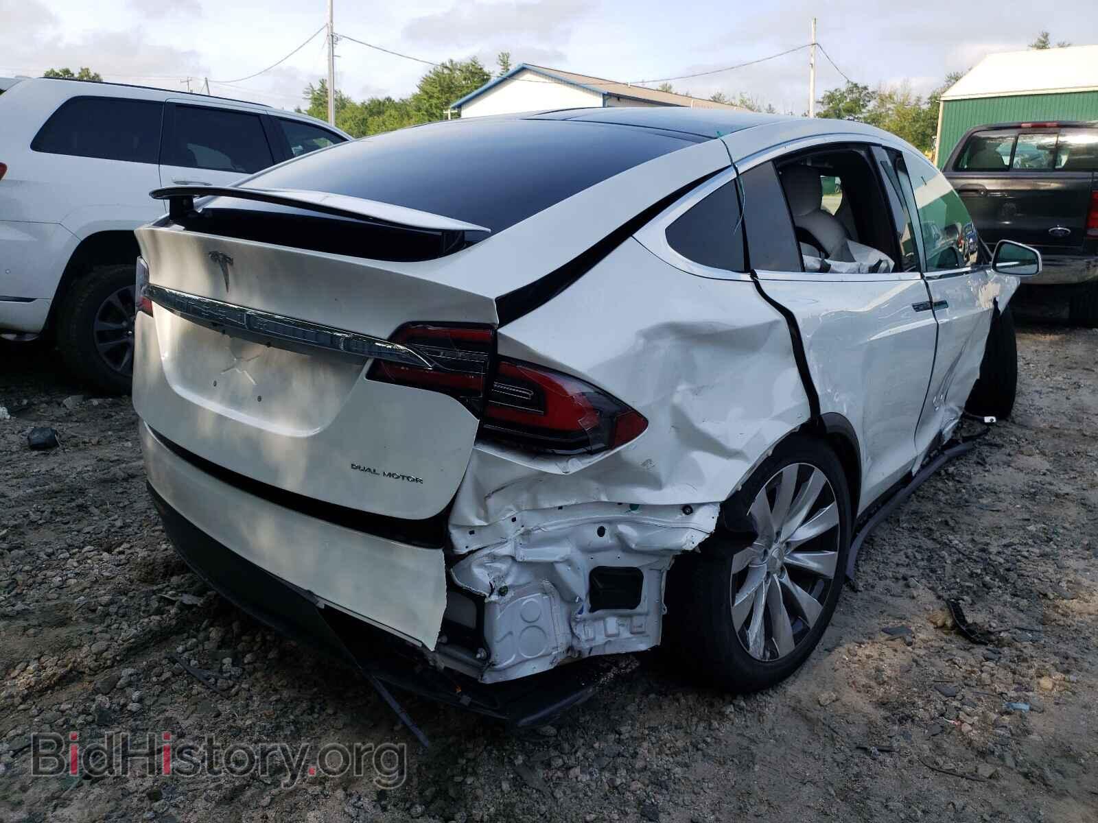 2020 TESLA MODEL X - VIN: 5YJXCDE2XLF263903 - Photo 4
