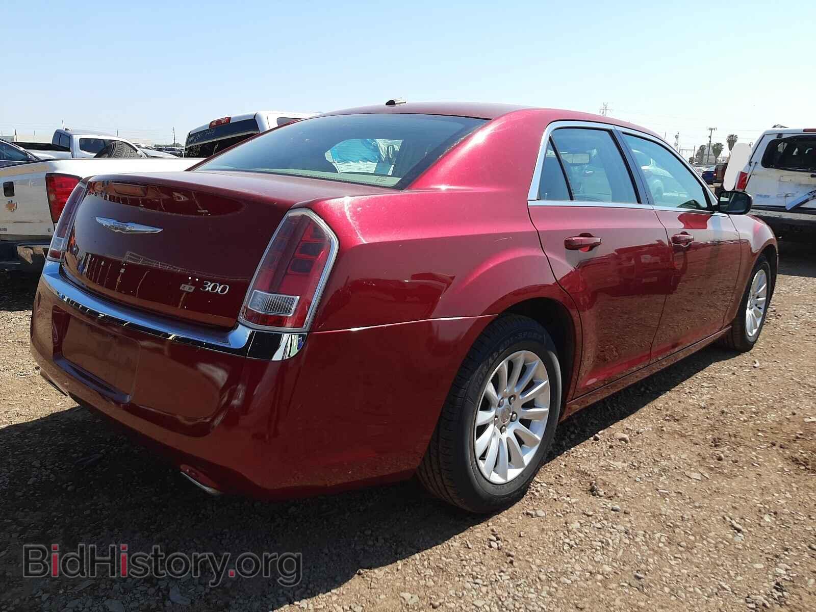 2013 CHRYSLER 300 - VIN: 2C3CCAAG4DH731364 - Фото 4