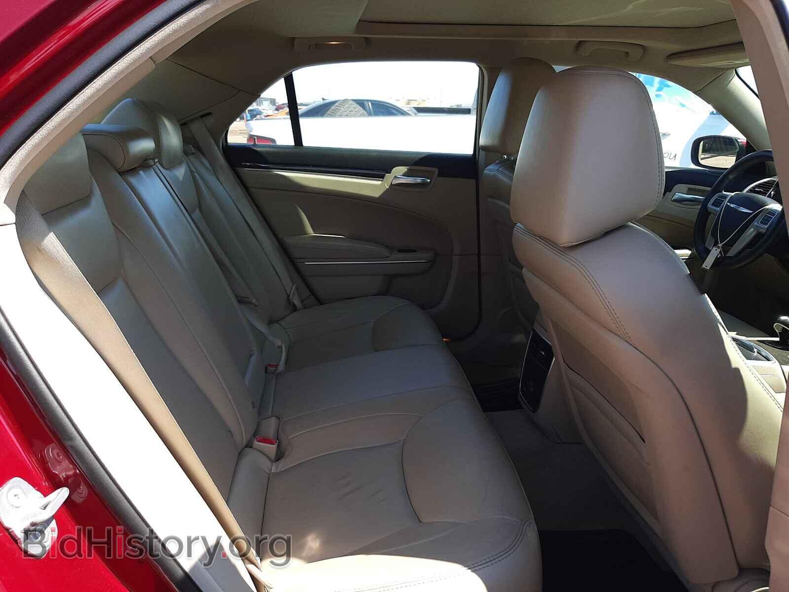 2013 CHRYSLER 300 - VIN: 2C3CCAAG4DH731364 - Фото 6