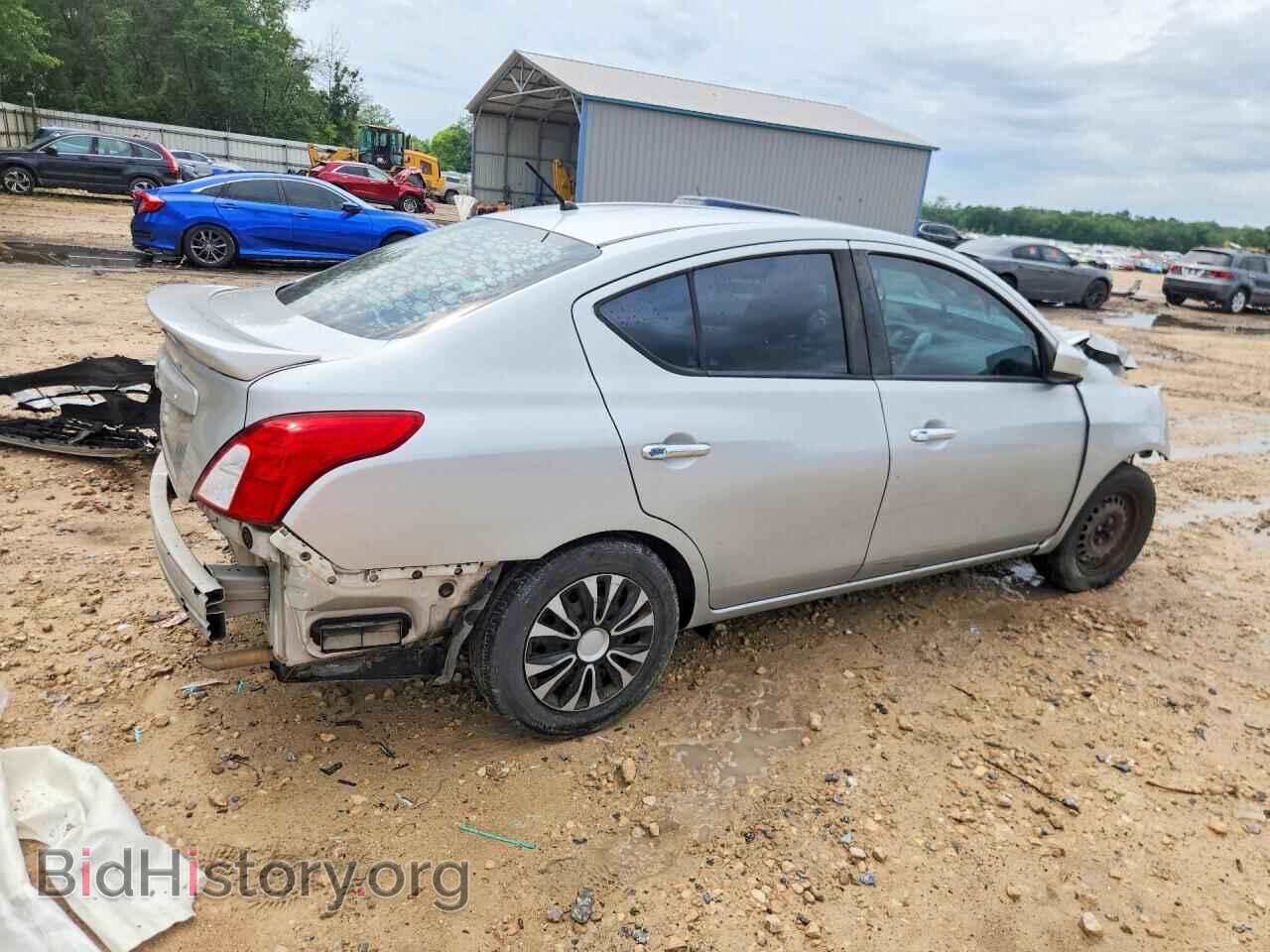 2017 NISSAN VERSA - VIN: 3N1CN7AP1HL800584 - Фото 3