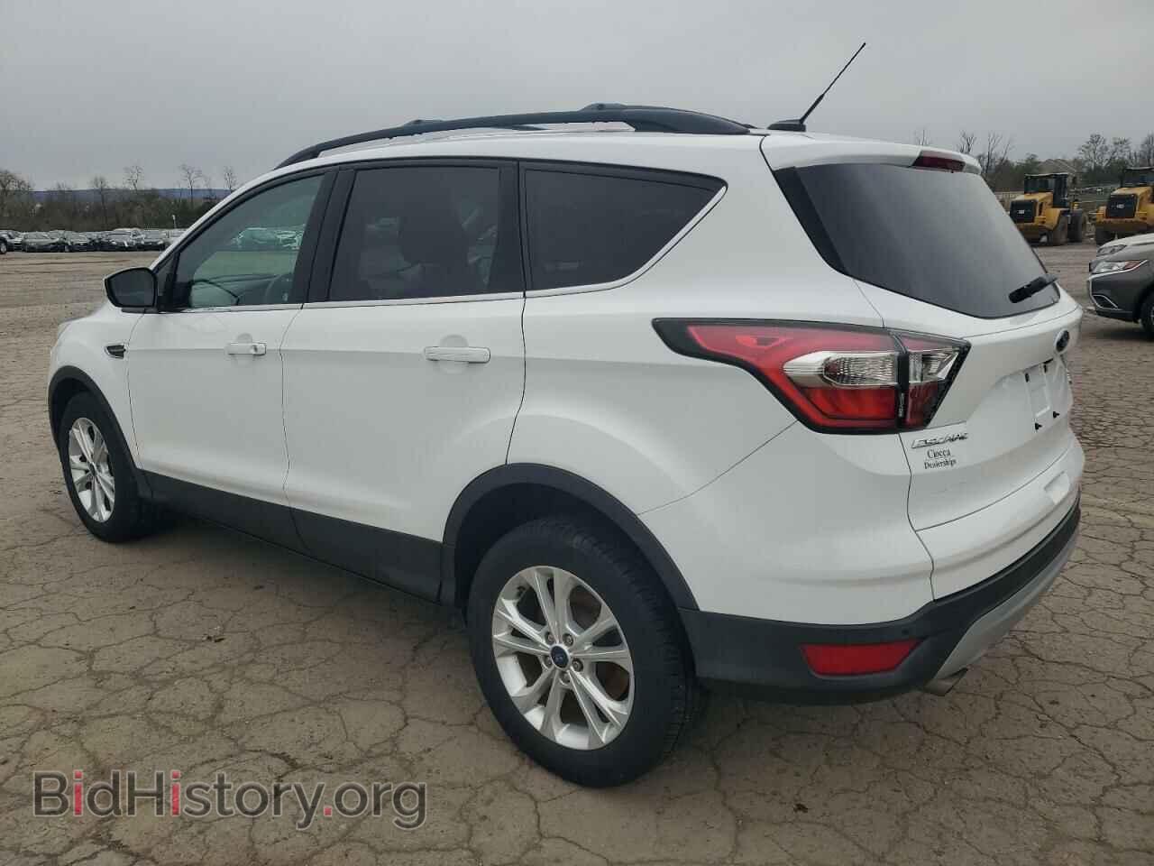2017 FORD ESCAPE - VIN: 1FMCU9GD2HUB34183 - Фото 2