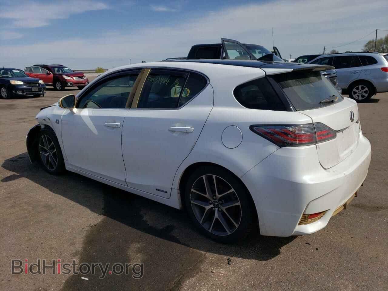 2014 LEXUS CT 200 - VIN: JTHKD5BH3E2207330 - Photo 2