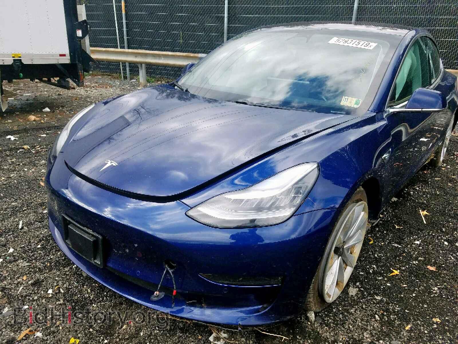 2018 TESLA MODEL 3 - VIN: 5YJ3E1EB4JF133779 - Фото 2
