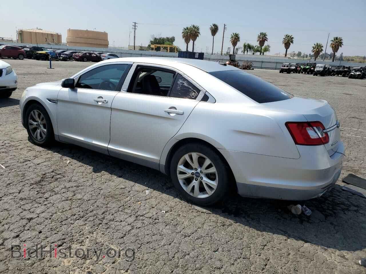 2010 FORD TAURUS - VIN: 1FAHP2EW5AG116865 - Фото 2