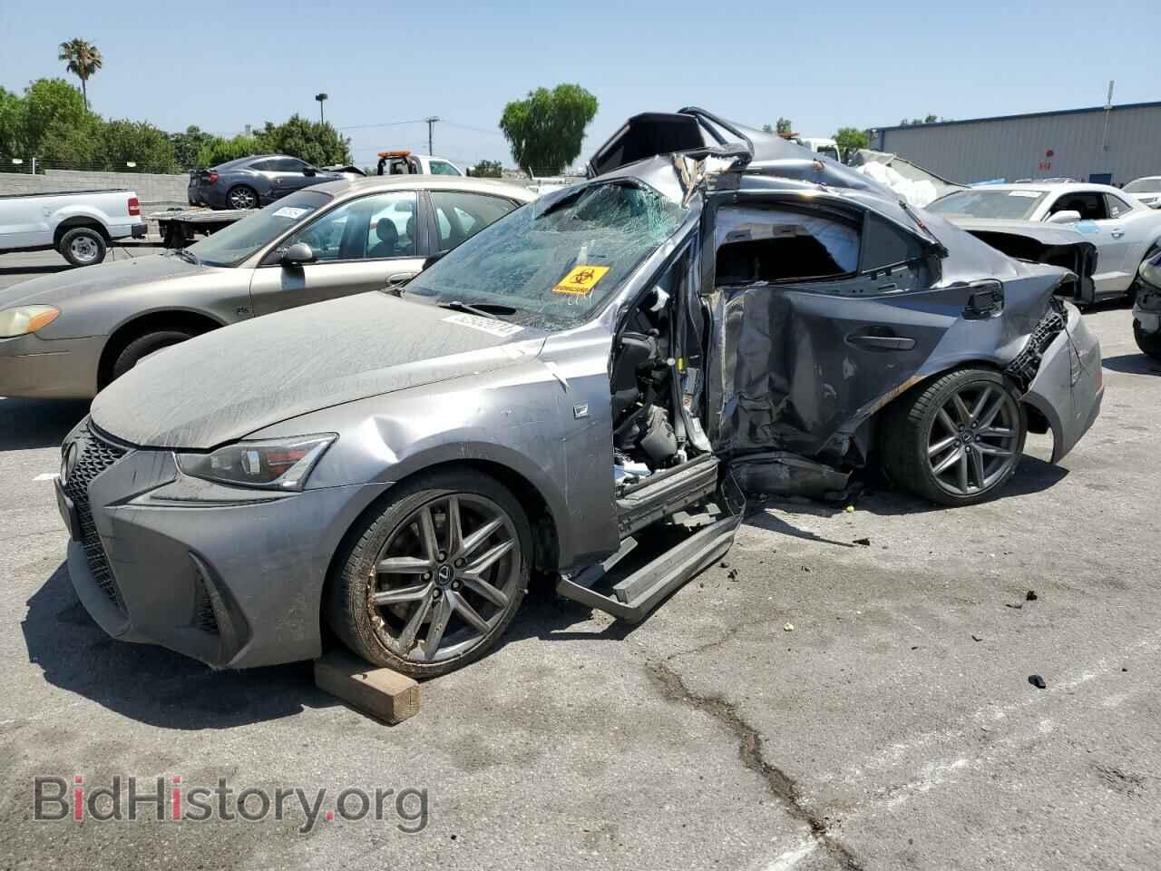 Photo JTHBA1D28H5044395 - LEXUS IS 2017