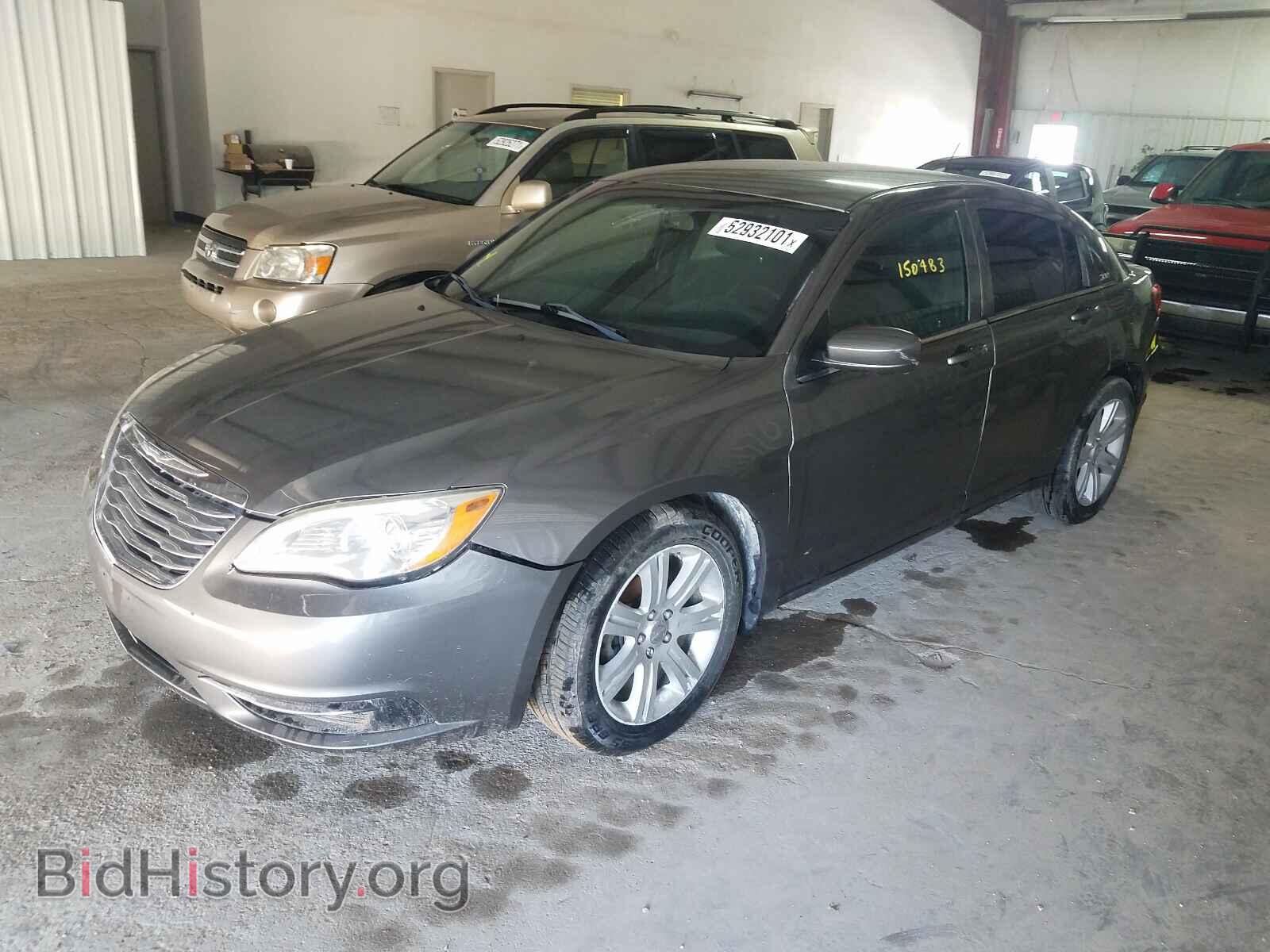 2012 CHRYSLER 200 - VIN: 1C3CCBBBXCN114694 - Фото 2