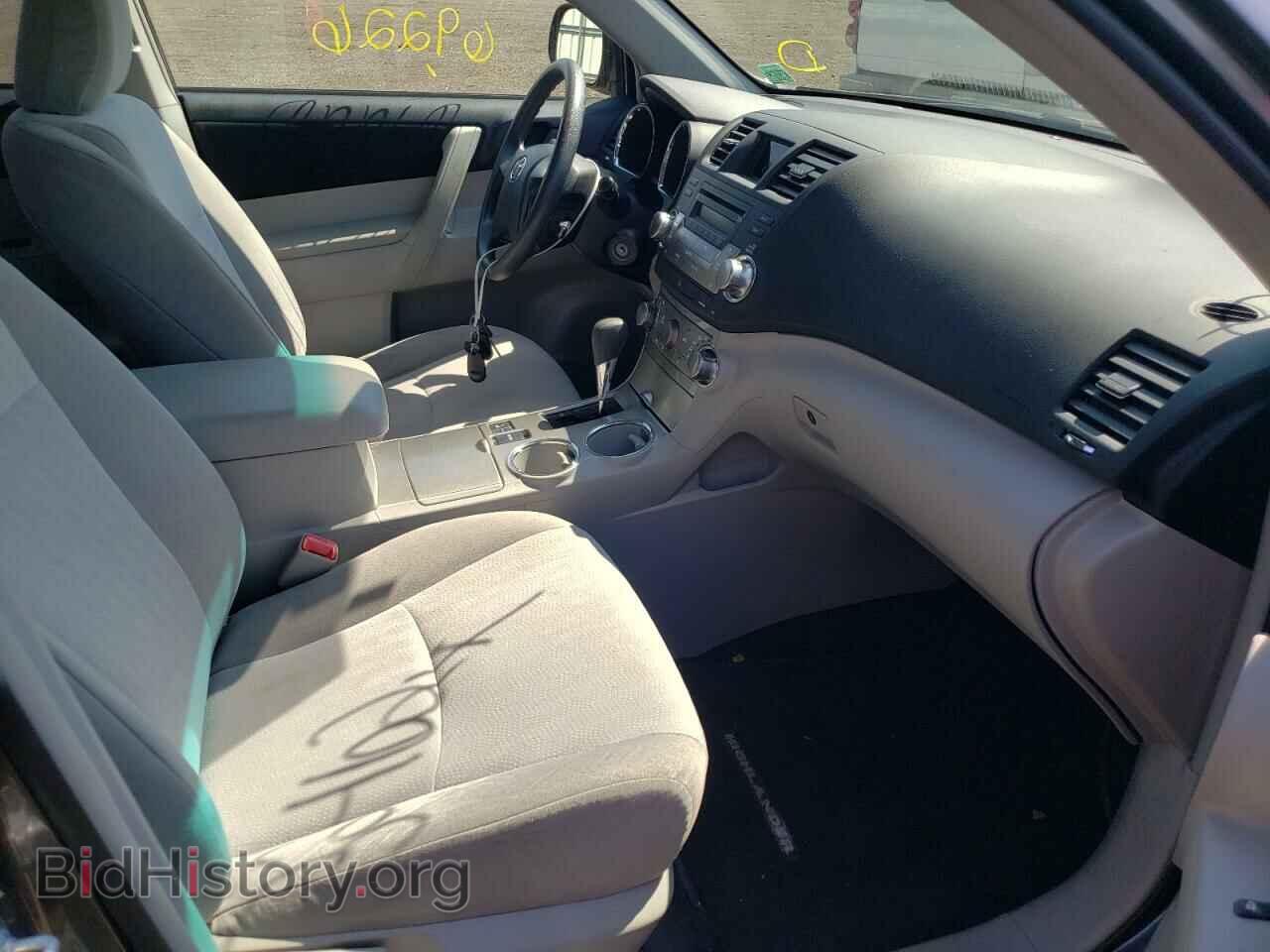 2012 TOYOTA HIGHLANDER - VIN: 5TDBK3EH8CS163161 - Фото 5