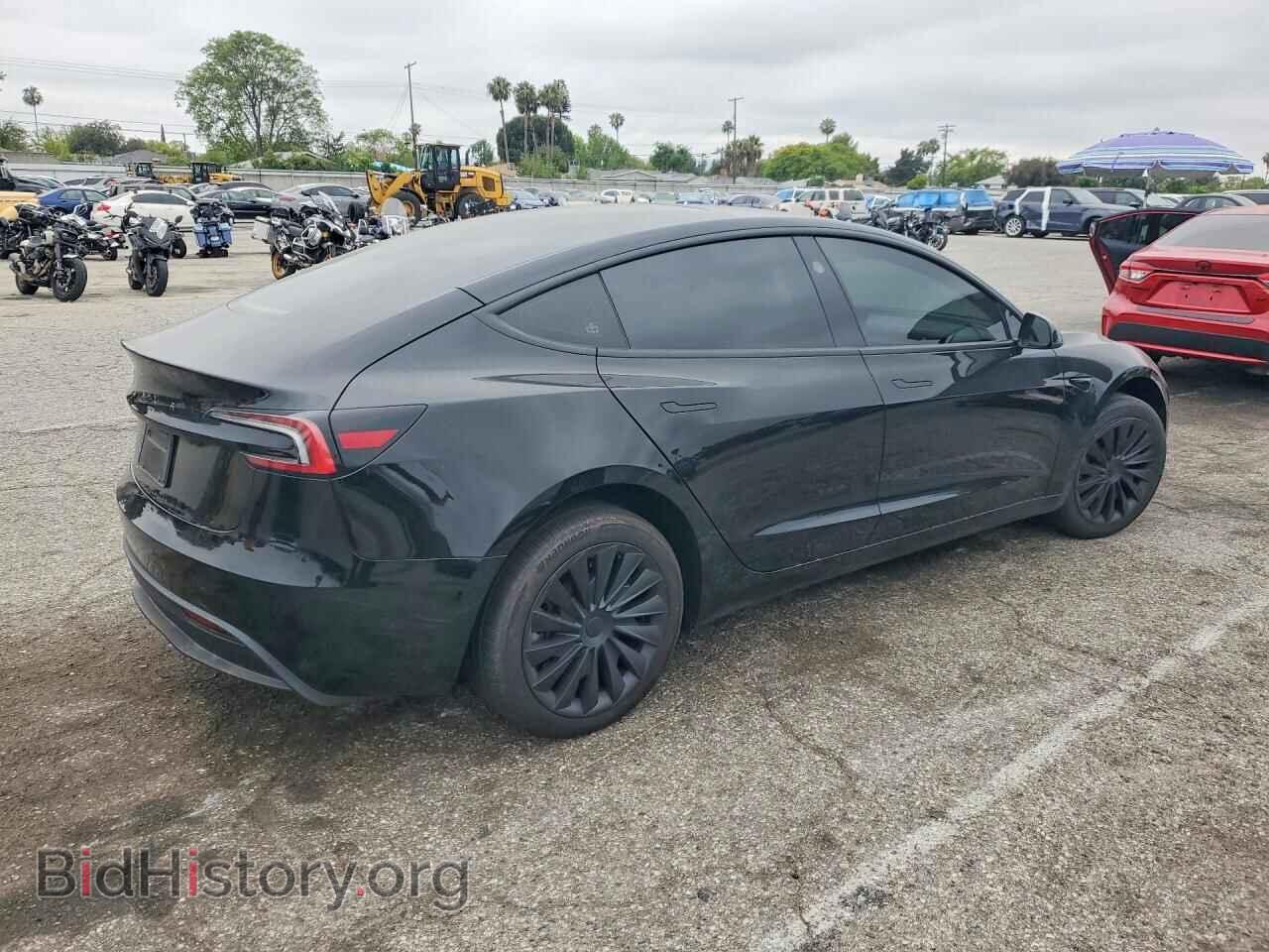 2025 TESLA MODEL 3 - VIN: 5YJ3E1EA3SF983637 - Photo 3