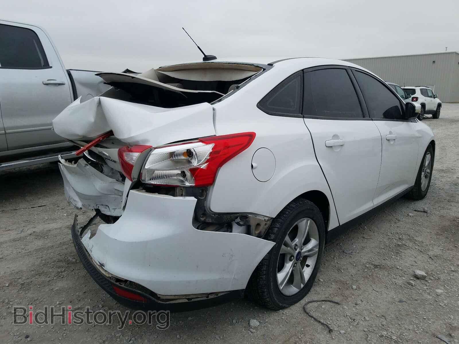 2014 FORD FOCUS - VIN: 1FADP3F2XEL157862 - Photo 4