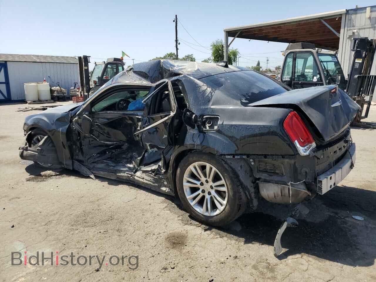 2018 CHRYSLER 300 - VIN: 2C3CCAAG2JH170951 - Фото 2