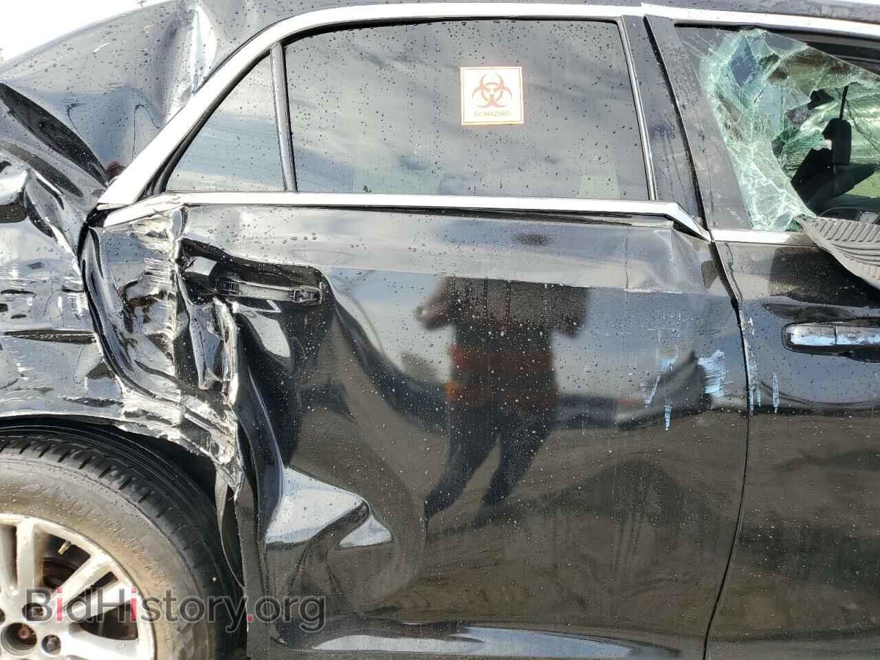 2018 CHRYSLER 300 - VIN: 2C3CCAAG2JH170951 - Фото 10