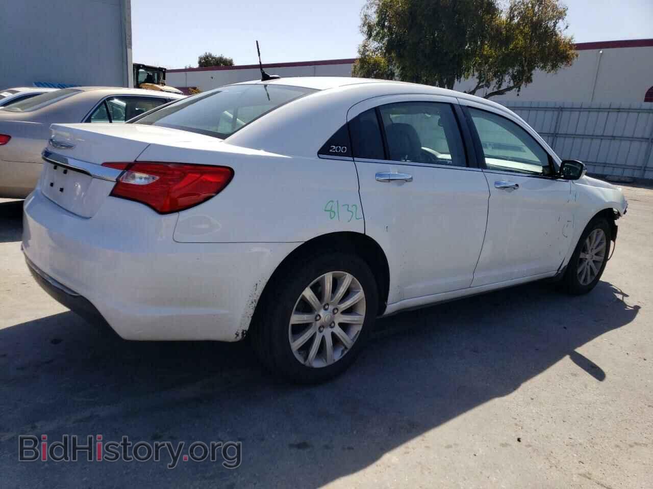 2013 CHRYSLER 200 - VIN: 1C3CCBCG8DN701410 - Фото 3