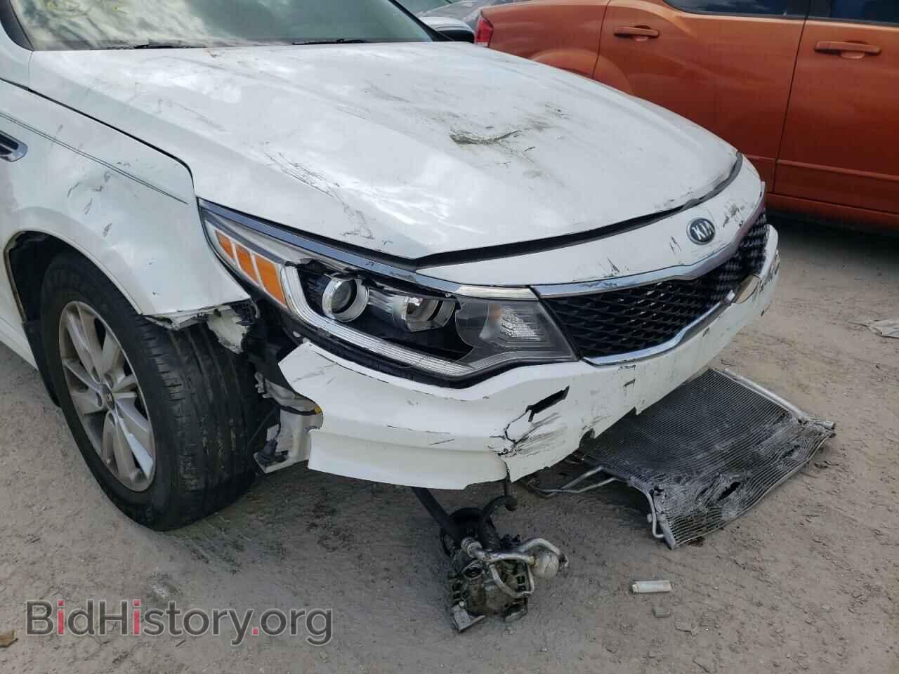 2018 KIA OPTIMA - VIN: KNAGT4L37J5216089 - Фото 9
