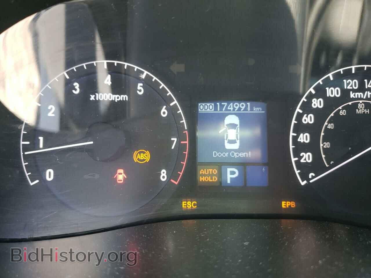 2011 HYUNDAI GENESIS - VIN: KMHGC4DF3BU138568 - Фото 8